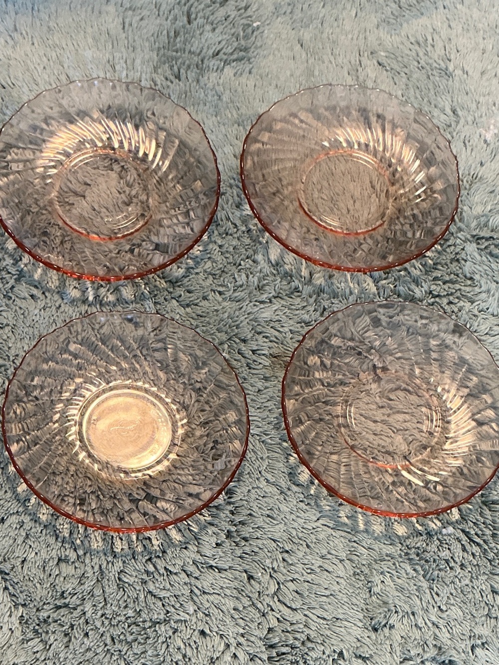 ROSALINE Pink Swirl Glass Saucer Plates (4) Arcoroc France